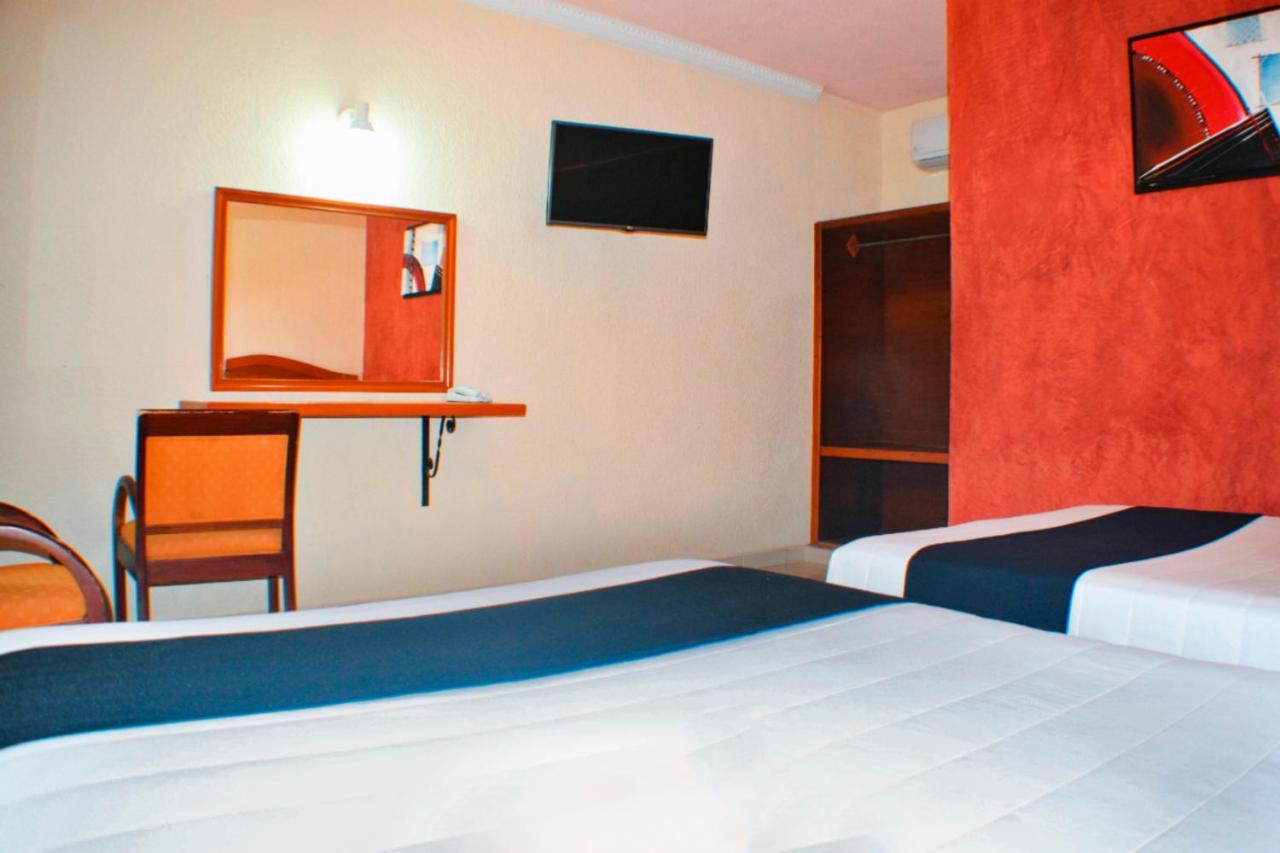 Hotel Hacienda Sanchez Valladolid  Exteriör bild