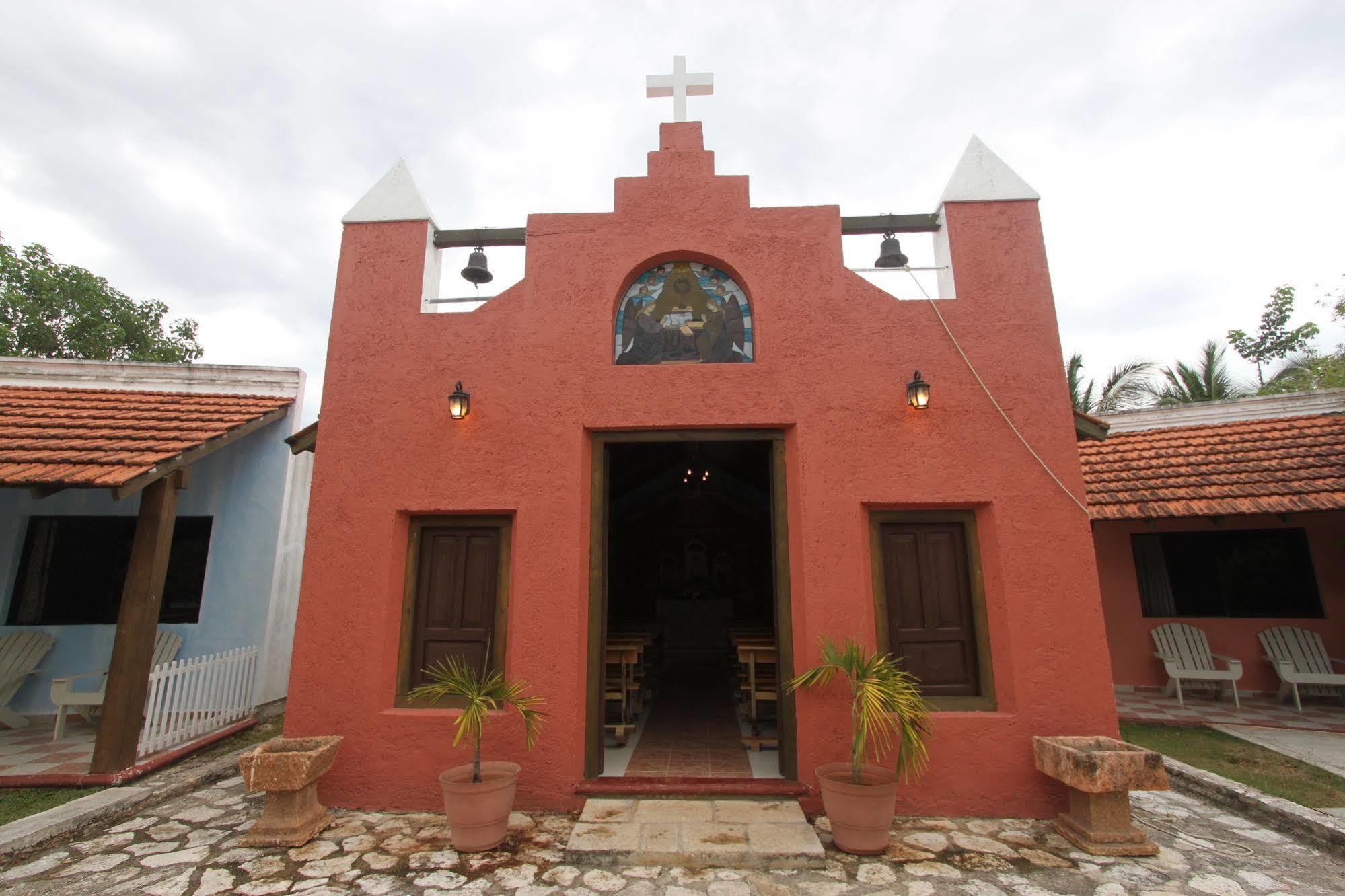 Hotel Hacienda Sanchez Valladolid  Exteriör bild