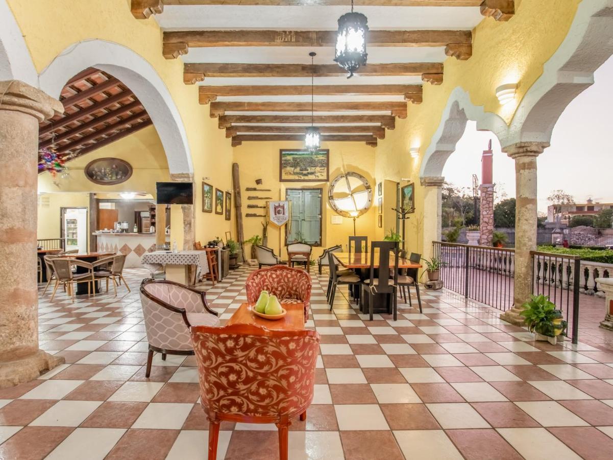 Hotel Hacienda Sanchez Valladolid  Exteriör bild